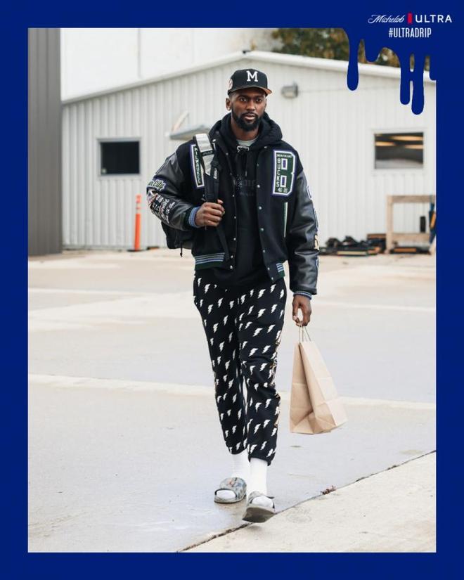 吴少聪离开拉多米亚克 将回中超联赛效力（吴少聪告别拉多米亚克，重返中超赛场）