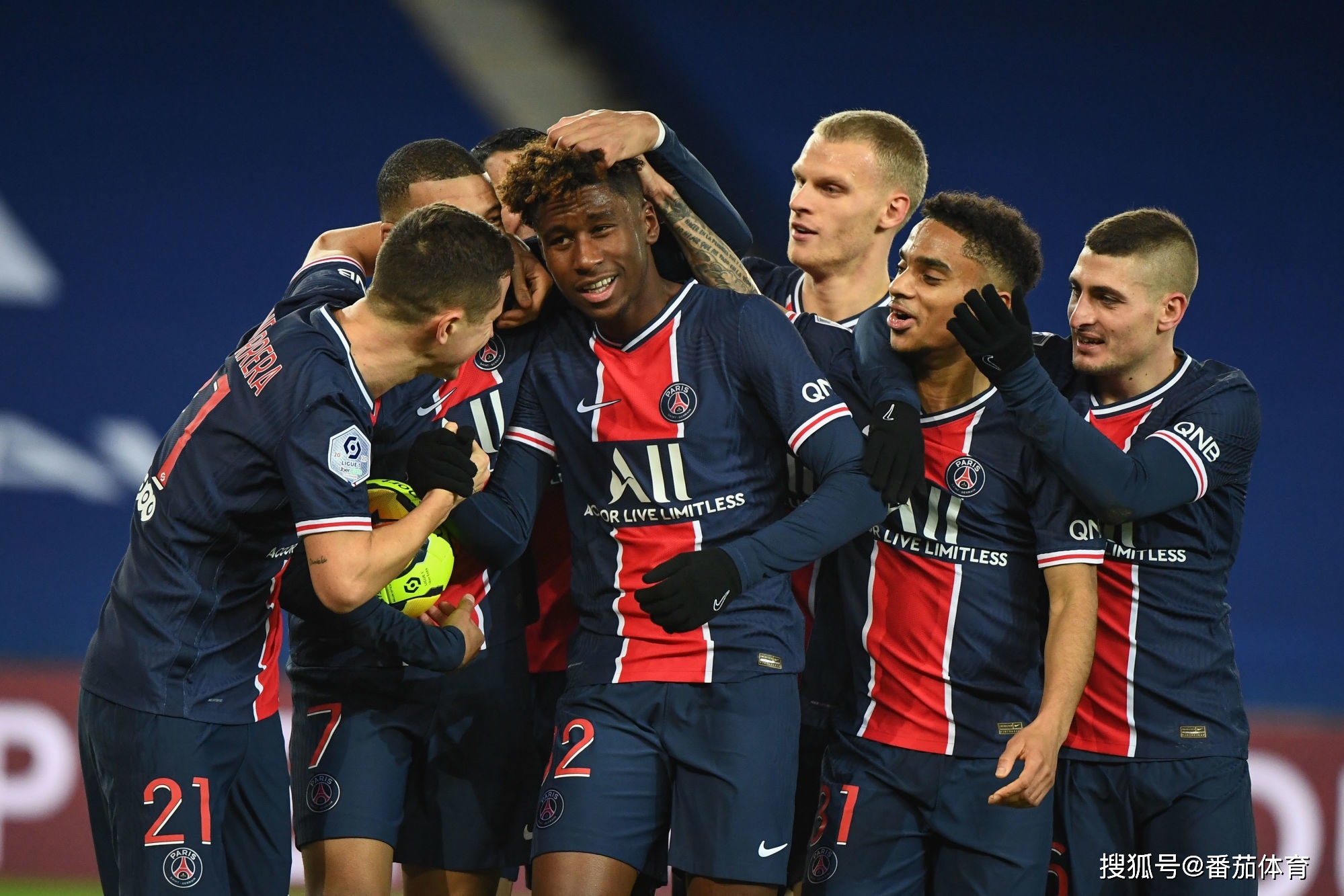 12 次出手，拿了 38 分（仅12次出手砍下38分）