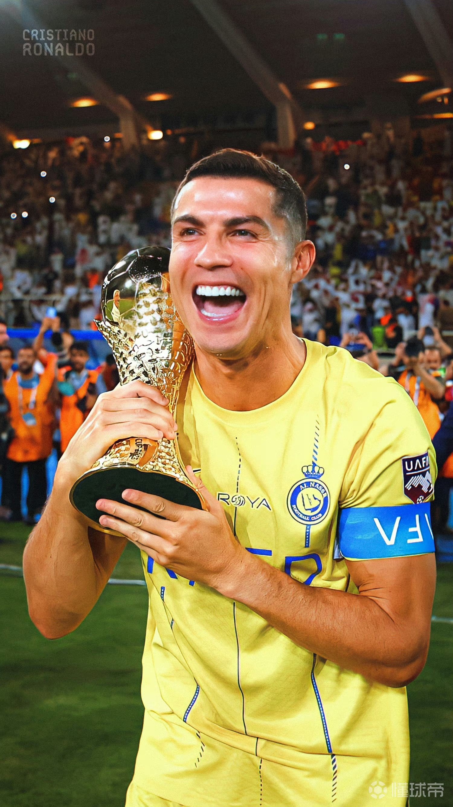 欧冠战报：孔德双响，克瑙夫破门，巴塞罗那2-1法兰克福（欧冠速递：孔德梅开二度，克瑙夫建功，巴萨2-1力克法兰克福）