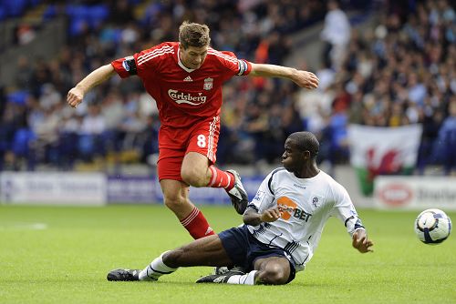 王楚钦为何仰天大笑？原因找到，谁注意孙颖莎的反应（王楚钦仰天大笑之谜揭晓，你注意到孙颖莎的反应了吗）